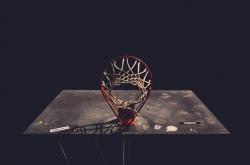 穆雷焦点对战，哈登与70激战快船分钟，领先优势明显胜负难料！上演精彩一战